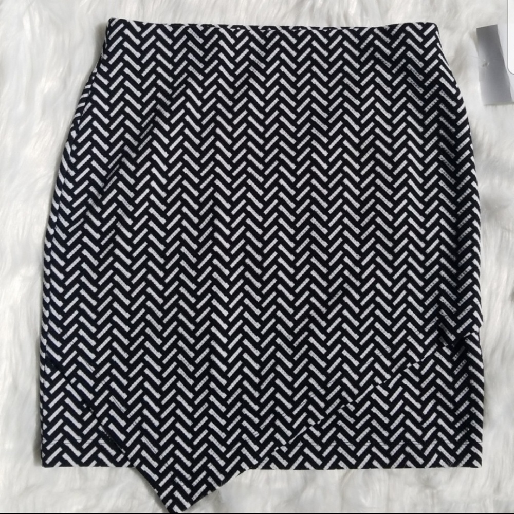 GUESS Mini Skirt